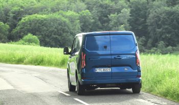 Ford E-Transit Custom full