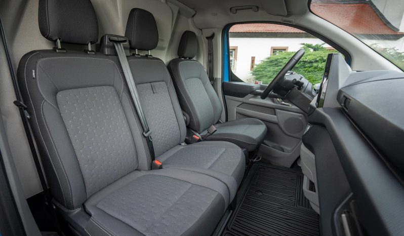 Ford E-Transit Custom full