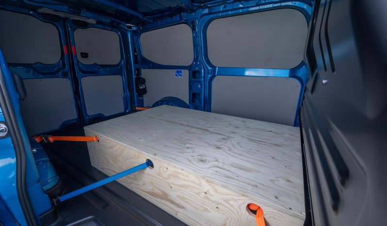 Ford Transit Custom full