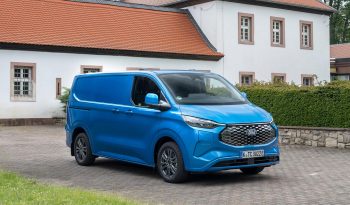 Ford E-Transit Custom full