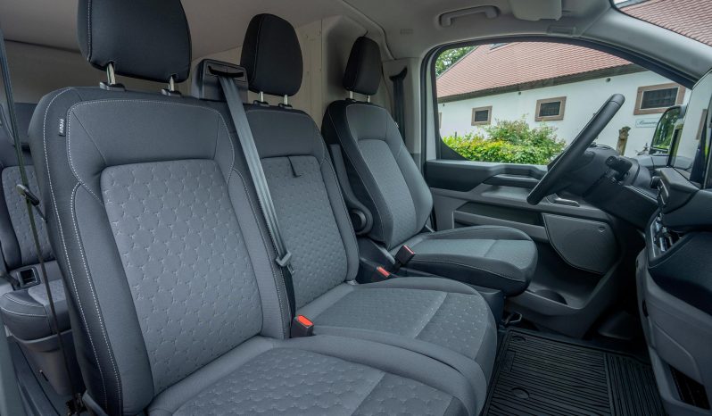 Ford Transit Custom full