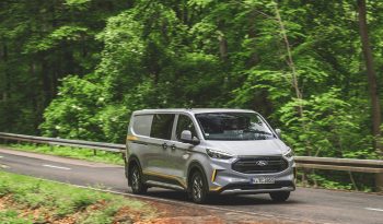 Ford Transit Custom full