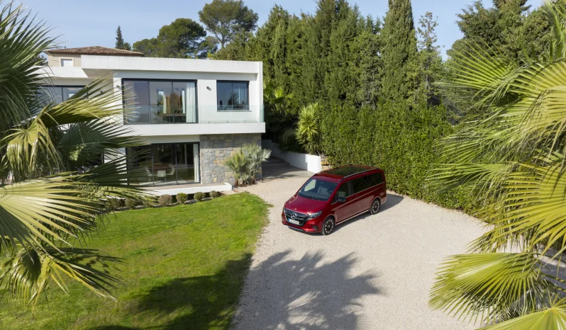 Mercedes EQV full