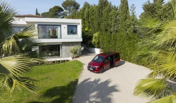 Mercedes EQV full