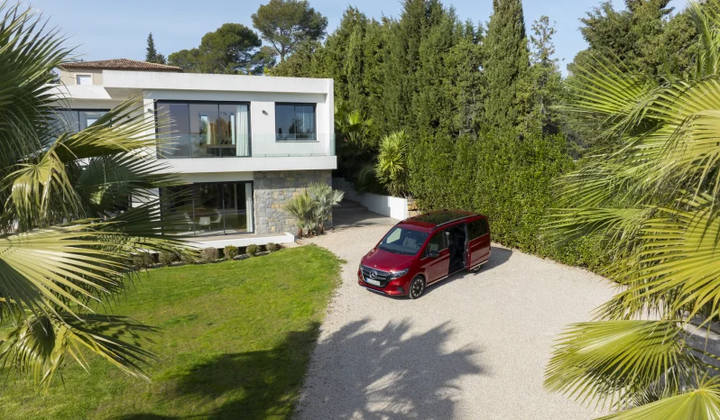 Mercedes EQV full