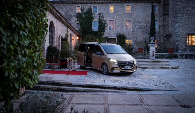 Mercedes EQV full