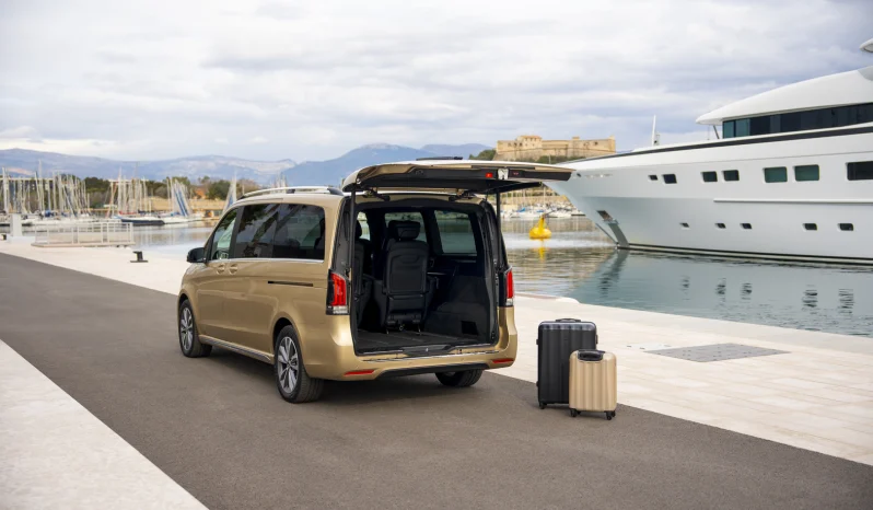 Mercedes EQV full