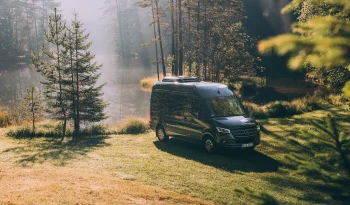 Mercedes Sprinter Tourer full