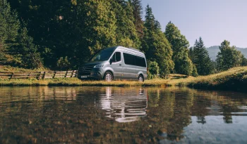 Mercedes Sprinter Tourer full