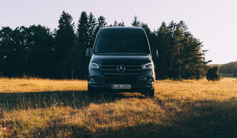 Mercedes Sprinter Tourer full