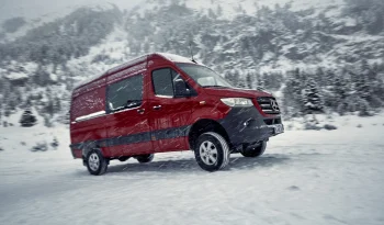 Mercedes Sprinter Tourer full