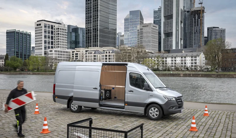 Mercedes Sprinter furgón full