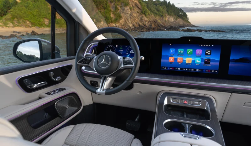Mercedes VLE full