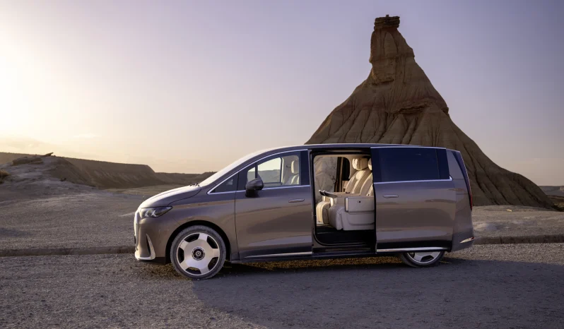Mercedes VLE full