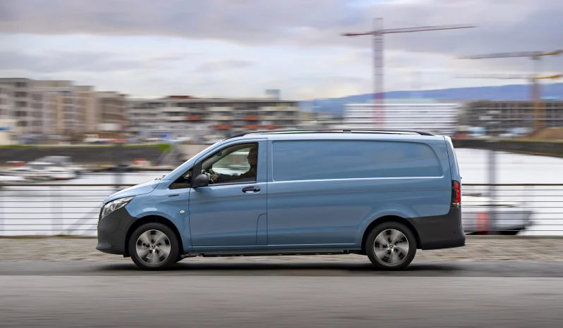Mercedes Vito Furgón full