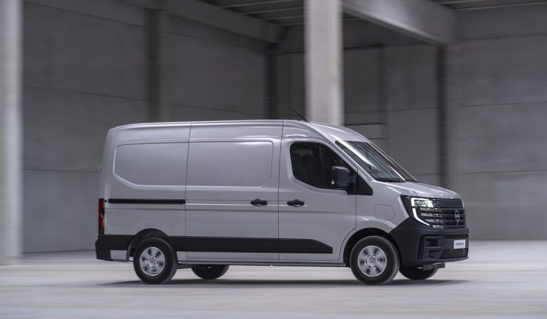 Nissan Interstar Eléctrica full