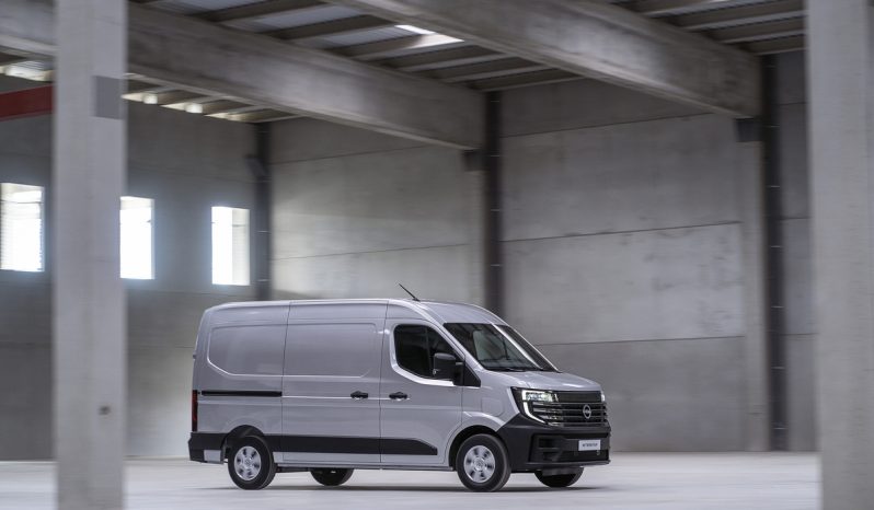 Nissan Interstar Eléctrica full