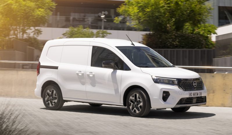 Nissan Townstar Furgón Eléctrica full