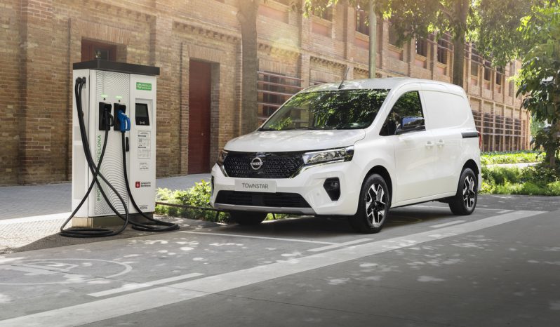 Nissan Townstar Furgón Eléctrica full