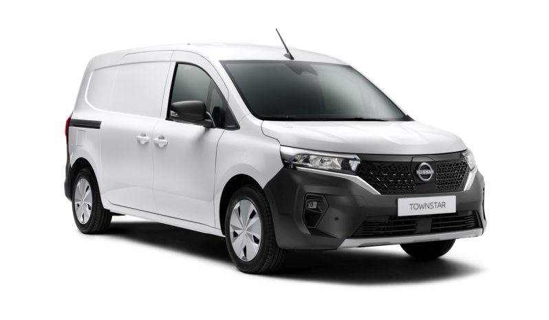 Nissan Townstar Furgón Eléctrica full