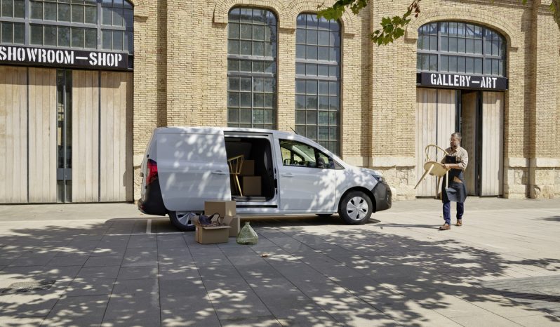 Nissan Townstar Furgón Eléctrica full