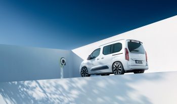 Opel Combo Electric full