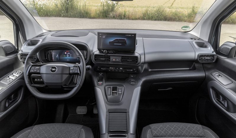 Opel Combo Electric full