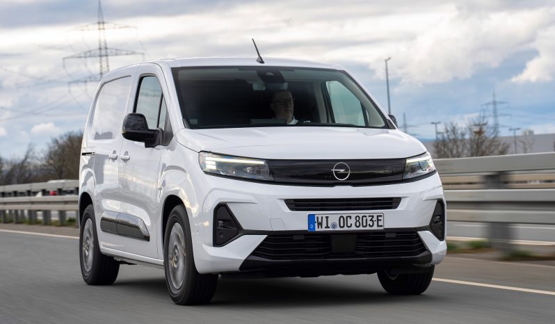 Opel Combo Cargo Electric full