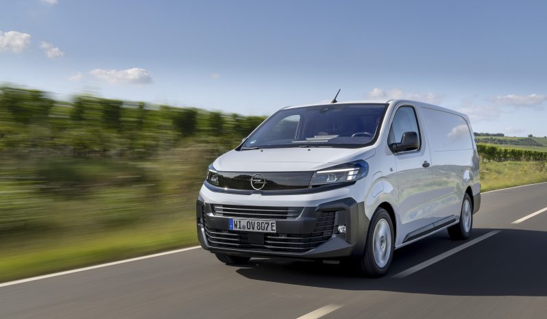 Opel Vivaro full
