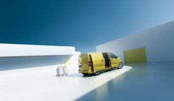 Opel Vivaro Electric full