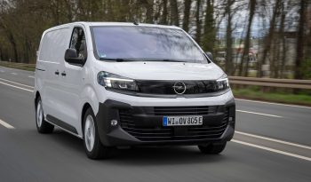 Opel Vivaro Electric full
