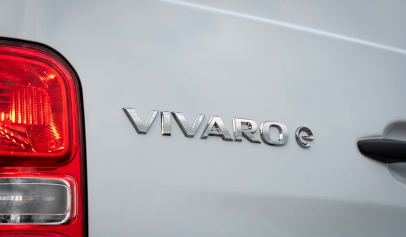 Opel Vivaro Electric full