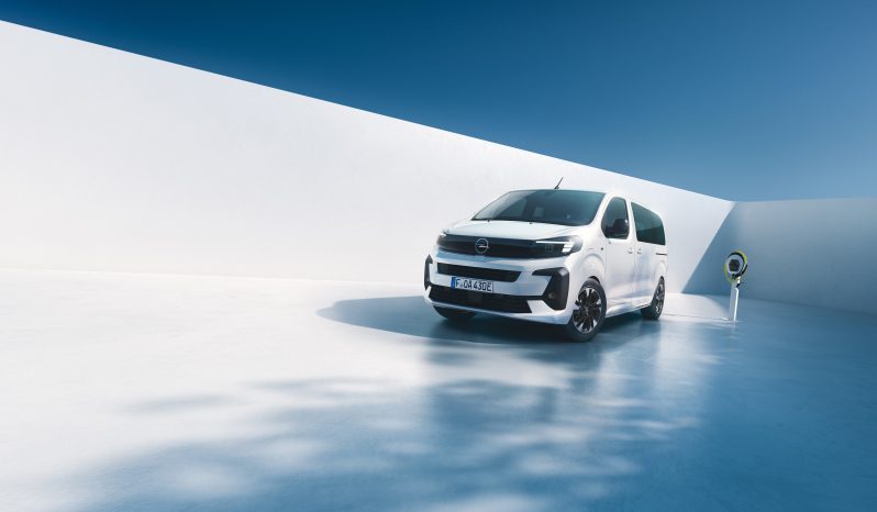 Opel Zafira Electric full