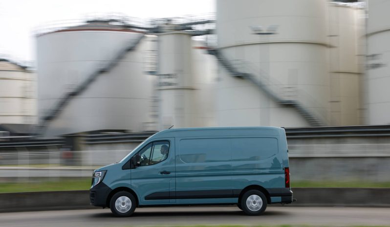 Renault Master full
