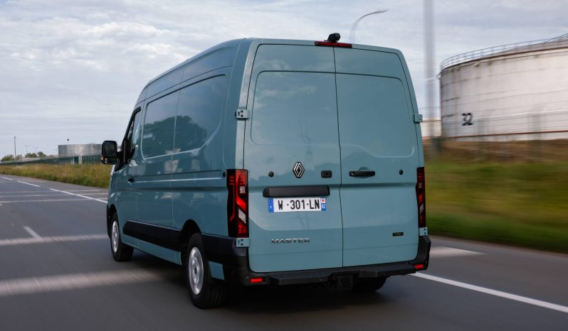 Renault Master full