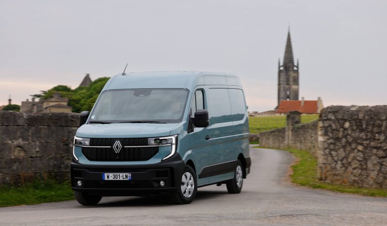 Renault Master full