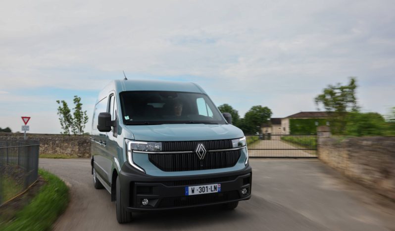 Renault Master full