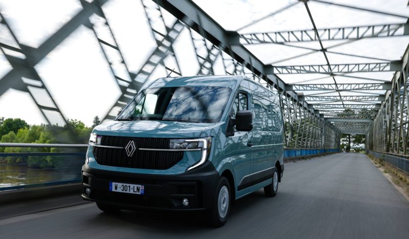 Renault Master full