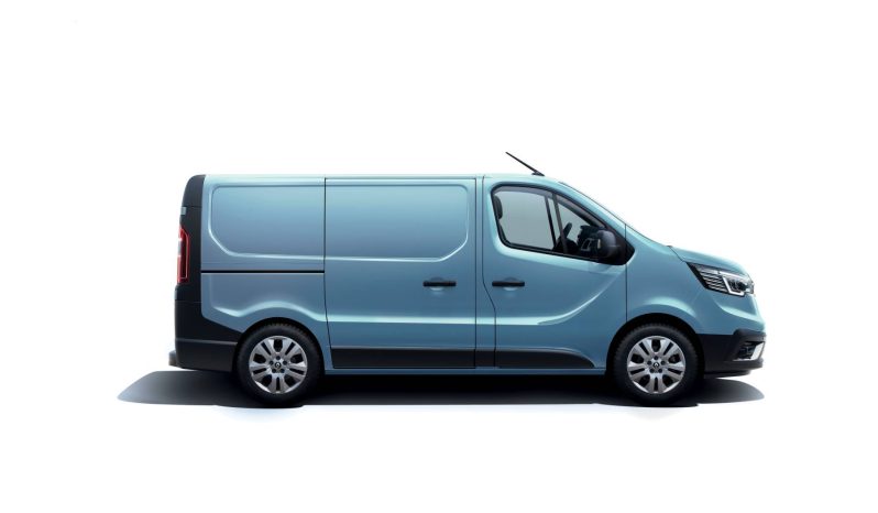 Renault Trafic Furgón full