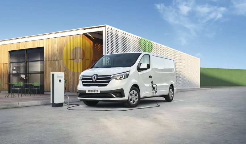 Renault Trafic Furgón full