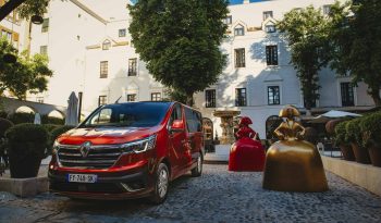 Renault Trafic Combi full
