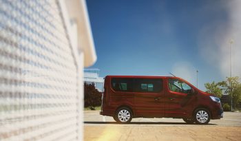 Renault Trafic Combi full