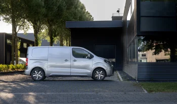 Toyota Proace full