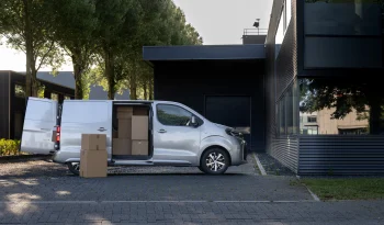 Toyota Proace full