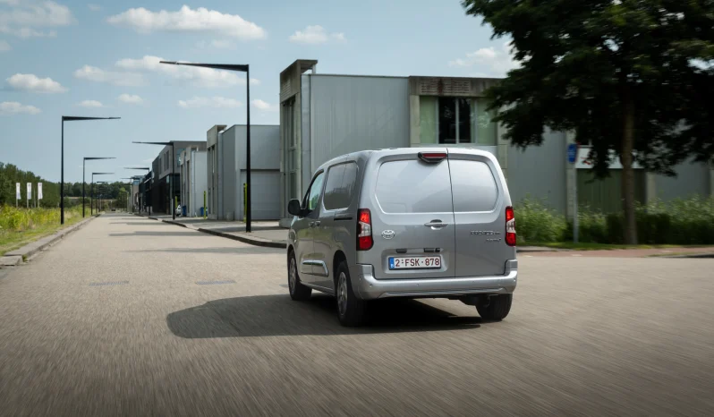 Toyota Proace City full
