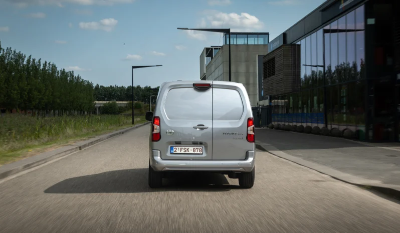 Toyota Proace City full