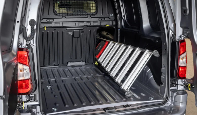 Toyota Proace City full