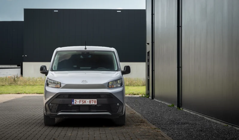 Toyota Proace City full