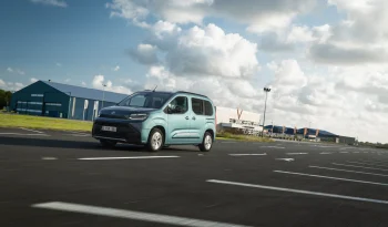 Toyota Proace City Verso full