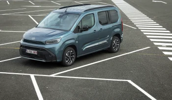 Toyota Proace City Verso full